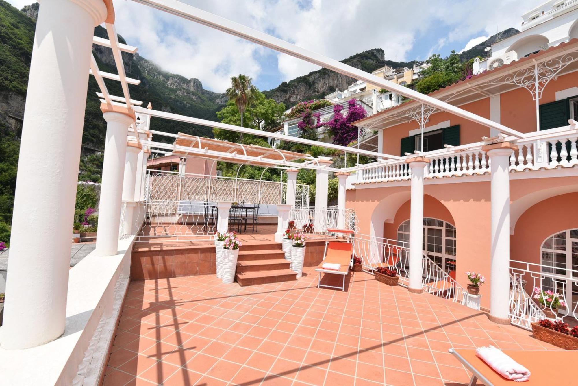 Villa Sunshine Positano Room Exterior foto